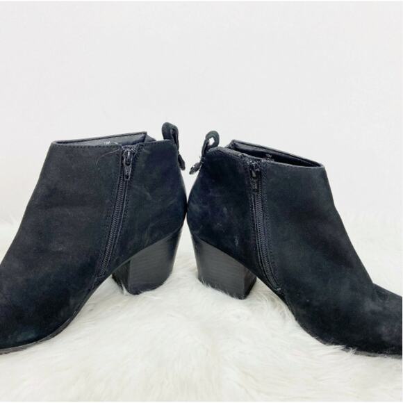 Steve Madden Jaydun Suede Ankle Booties US 9 Women Black Suede Block Heel - Picture 8 of 11